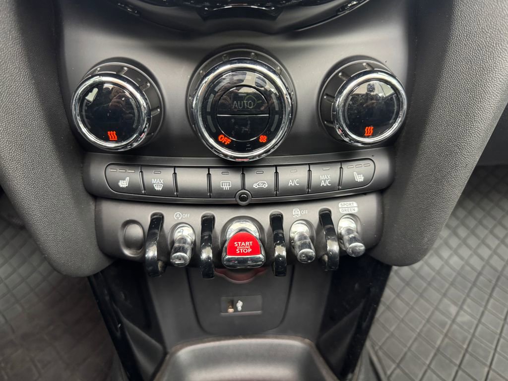 Used 2023 MINI Cooper S image 27