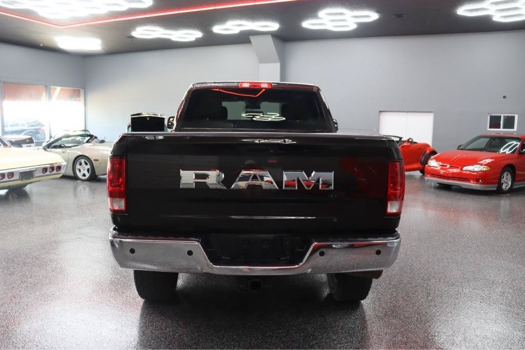 Used 2017 RAM 2500 Tradesman w/ Chrome Appearance Group AWD/4WD image 5