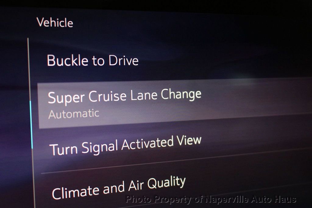 Used 2025 Cadillac Escalade ESV Sport Platinum w/ LPO, ONYX Package image 30