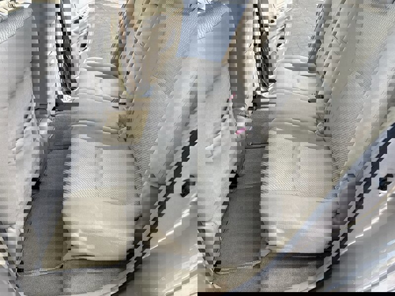 Used 2005 Toyota Highlander 2WD image 29