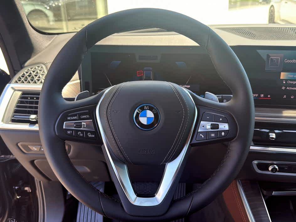 New 2026 BMW X5 xDrive50e AWD/4WD image 12