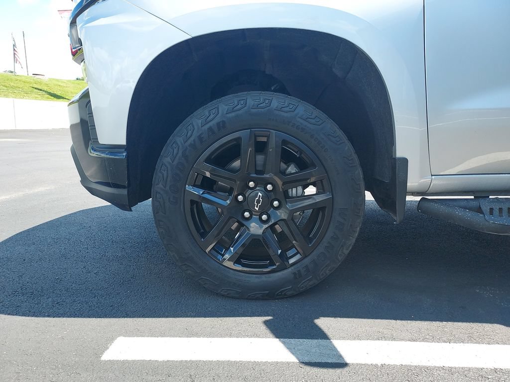 Used 2021 Chevrolet Silverado 1500 LT Trail Boss w/ Convenience Package II AWD/4WD image 22
