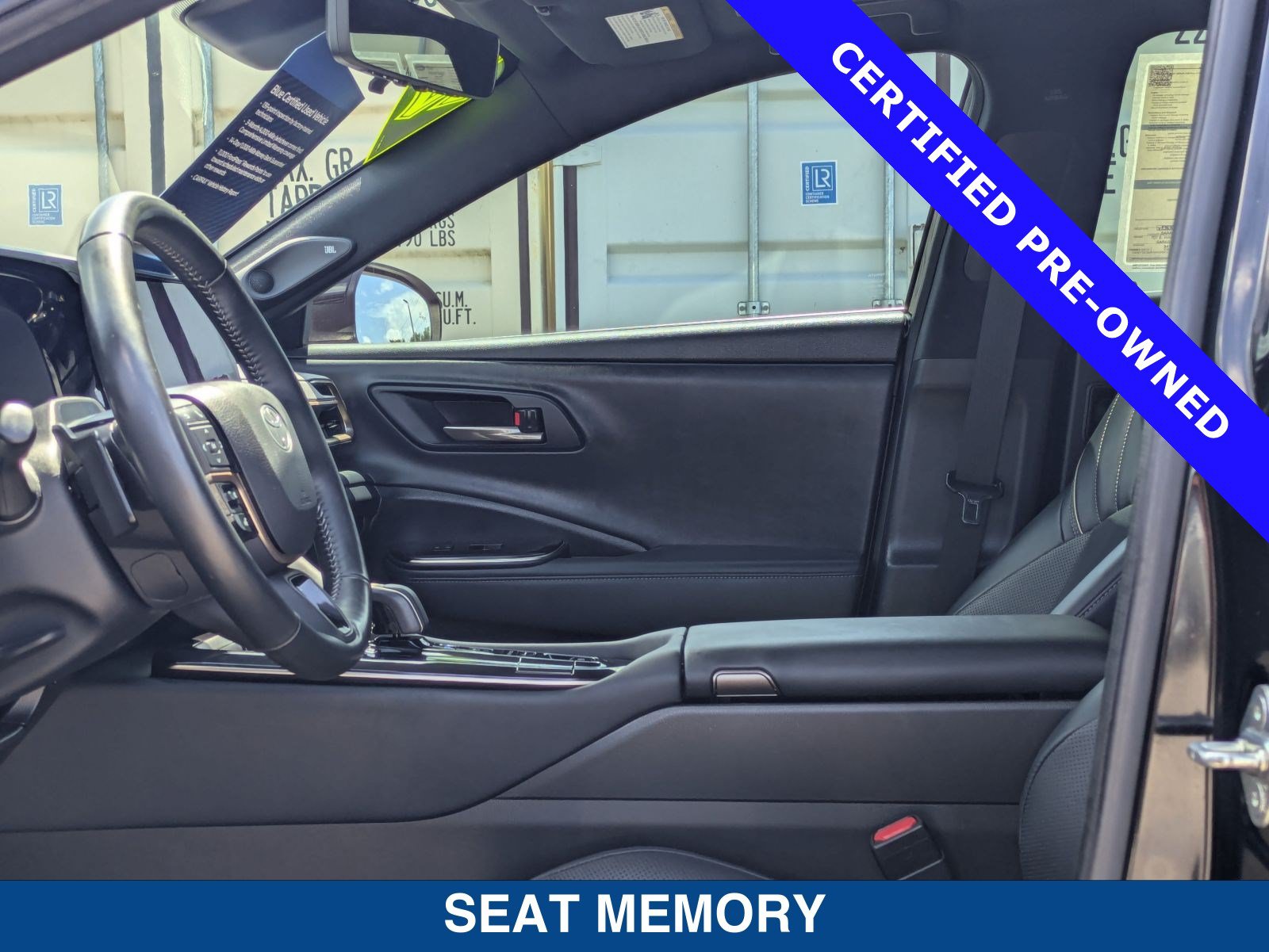 Used 2025 Toyota Crown Signia w/ Advanced Technology Package AWD/4WD image 22