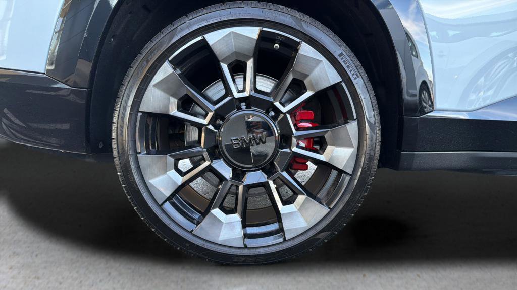 Used 2024 BMW XM Label Red image 13