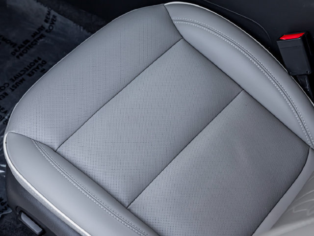 Used 2025 Buick Envista Avenir FWD image 16