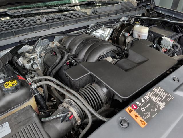 Used 2018 Chevrolet Silverado 1500 LTZ Z71 w/ Centennial Edition AWD/4WD image 30