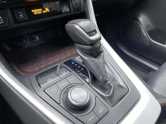 Used 2019 Toyota RAV4 Limited image 31