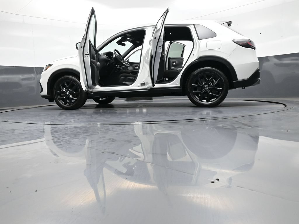 Certified 2024 Honda HR-V Sport image 48