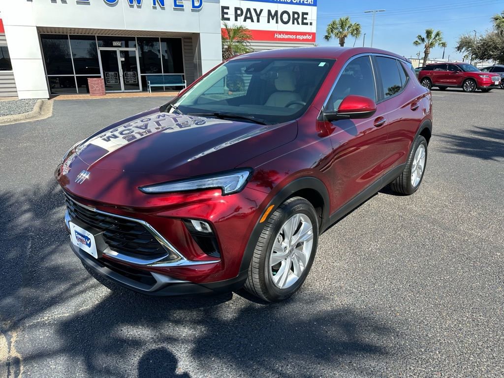Used 2025 Buick Encore GX Preferred image 2