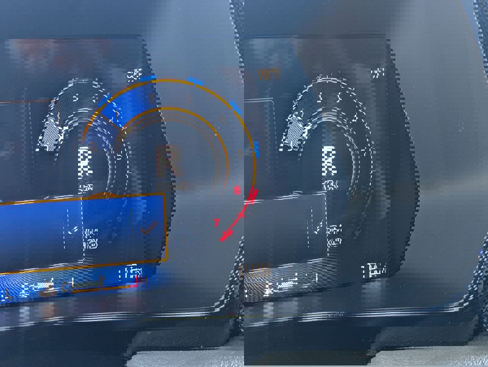 Used 2026 Chevrolet Colorado ZR2 w/ Technology Package image 31