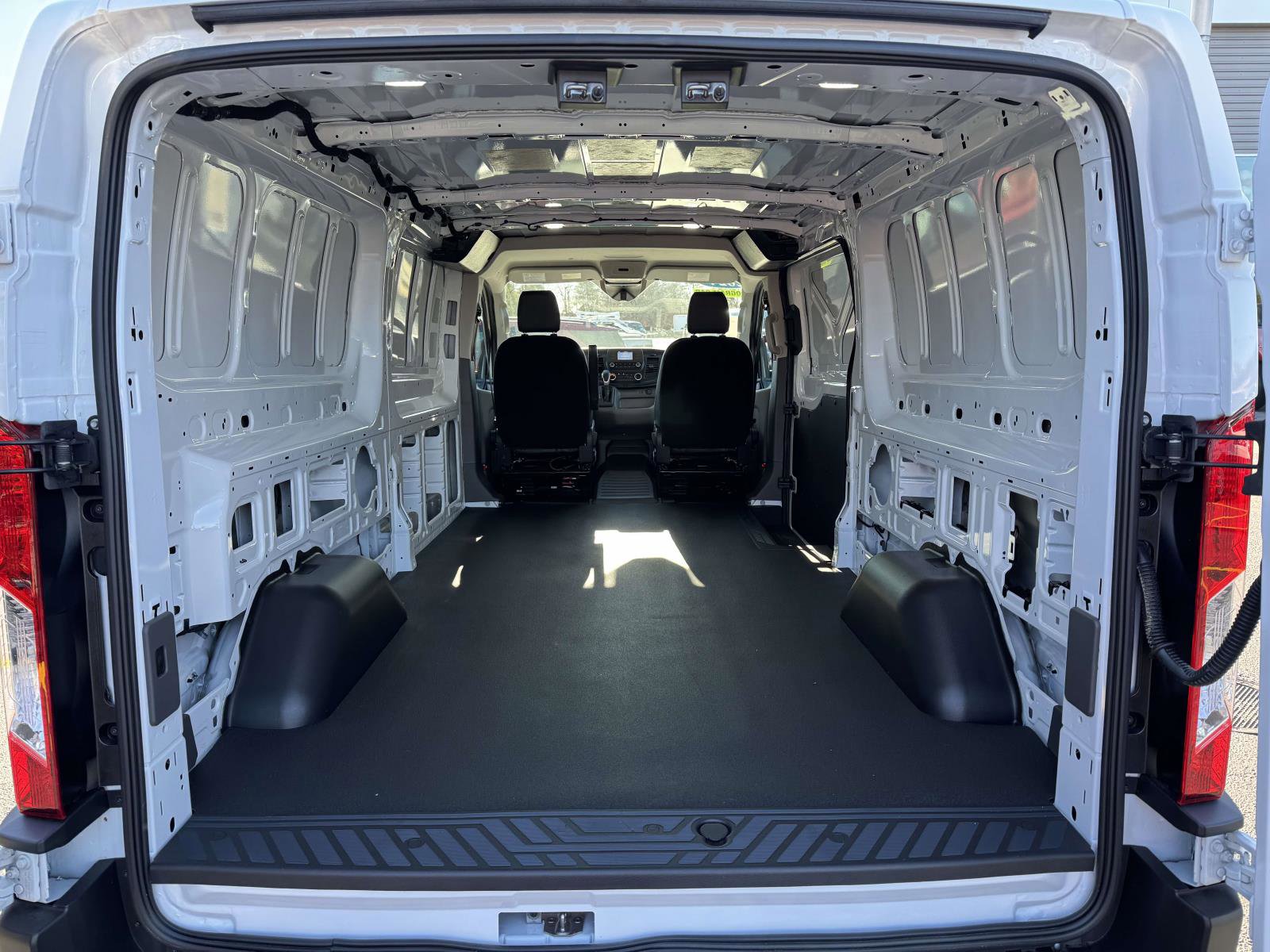 Used 2024 Ford Transit 250 Low Roof image 10