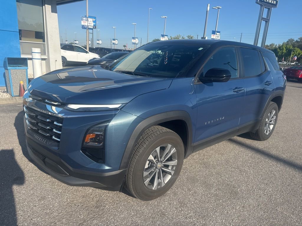 Used 2026 Chevrolet Equinox LT w/ Convenience Package II image 6