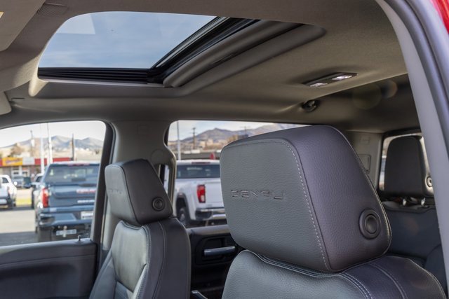 Used 2021 GMC Sierra 1500 Denali w/ Denali Ultimate Package image 10