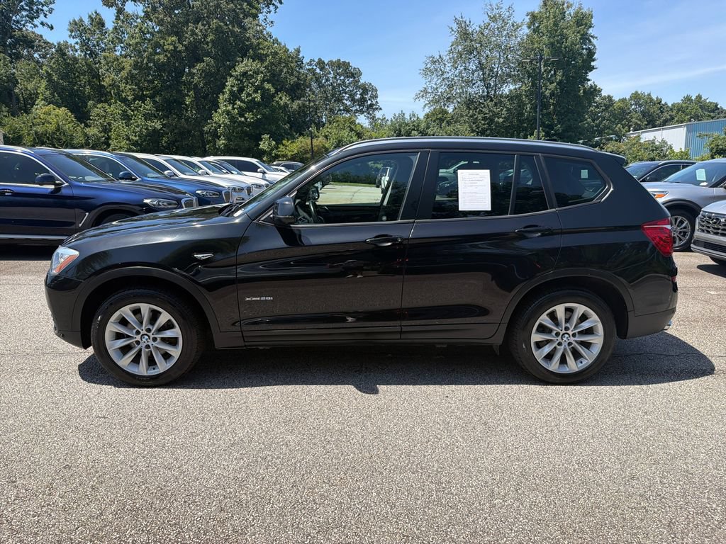 Used 2017 BMW X3 xDrive28i AWD/4WD image 4