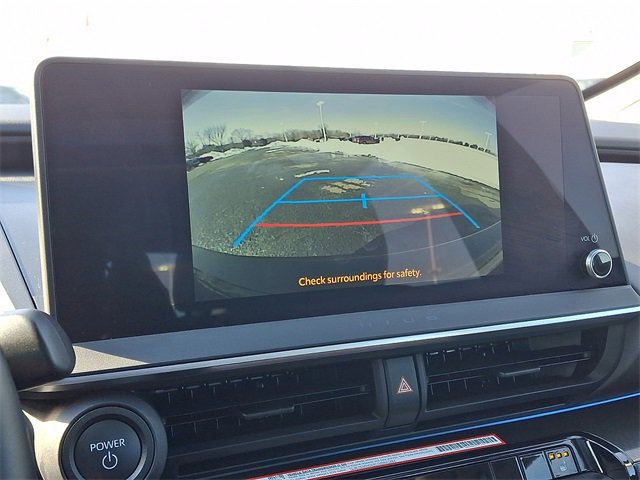 Used 2025 Toyota Prius AWD image 12