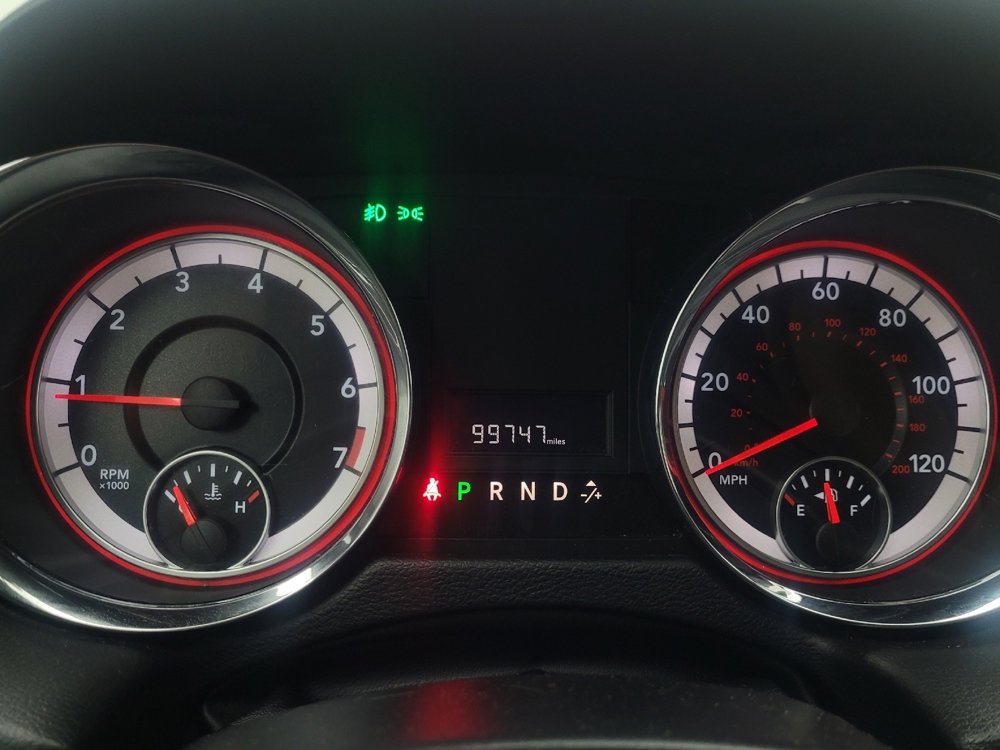 Used 2017 Dodge Grand Caravan SXT image 23