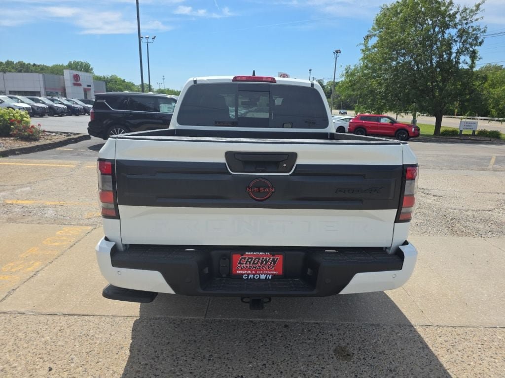 New 2026 Nissan Frontier PRO-4X w/ Tow Package AWD/4WD image 5