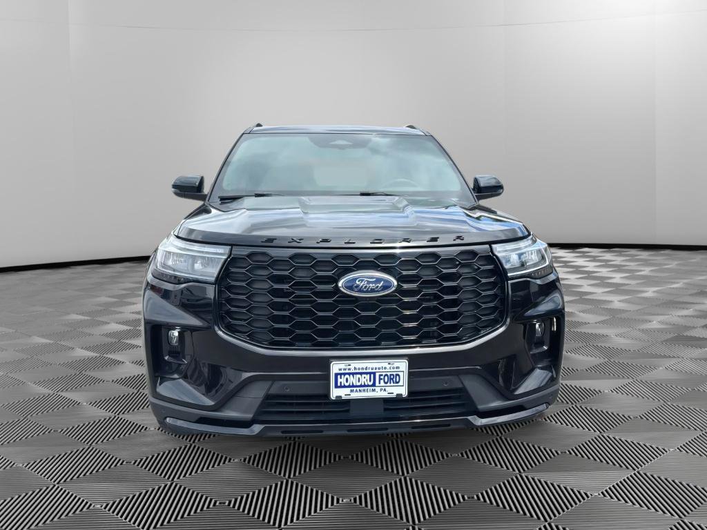 Used 2025 Ford Explorer ST-Line w/ Premium Package AWD/4WD image 7