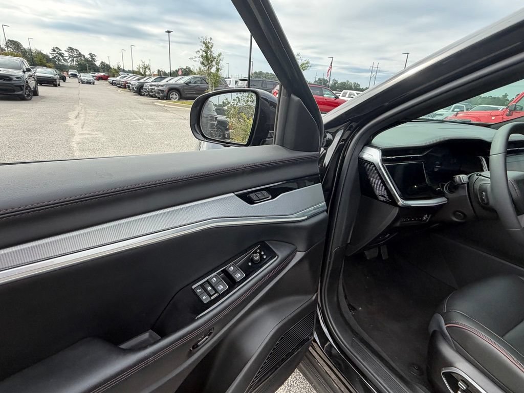 Used 2025 Jeep Wagoneer S Launch Edition AWD/4WD image 43