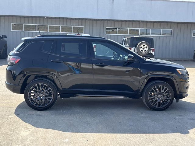 Used 2023 Jeep Compass High Altitude w/ Driver Assist Group I image 2