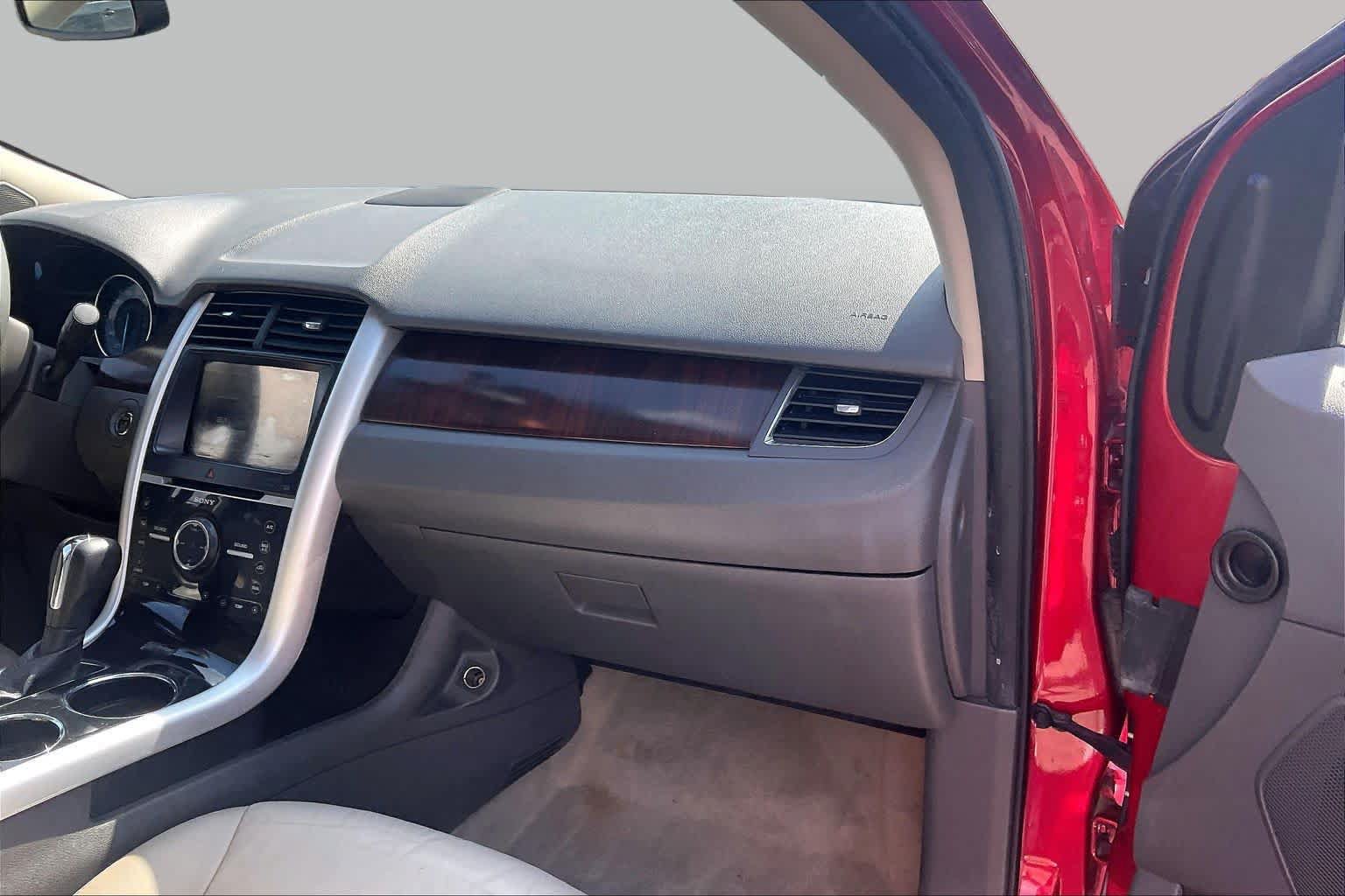 Used 2011 Ford Edge Limited w/ 302A Rapid Spec Order Code FWD image 17