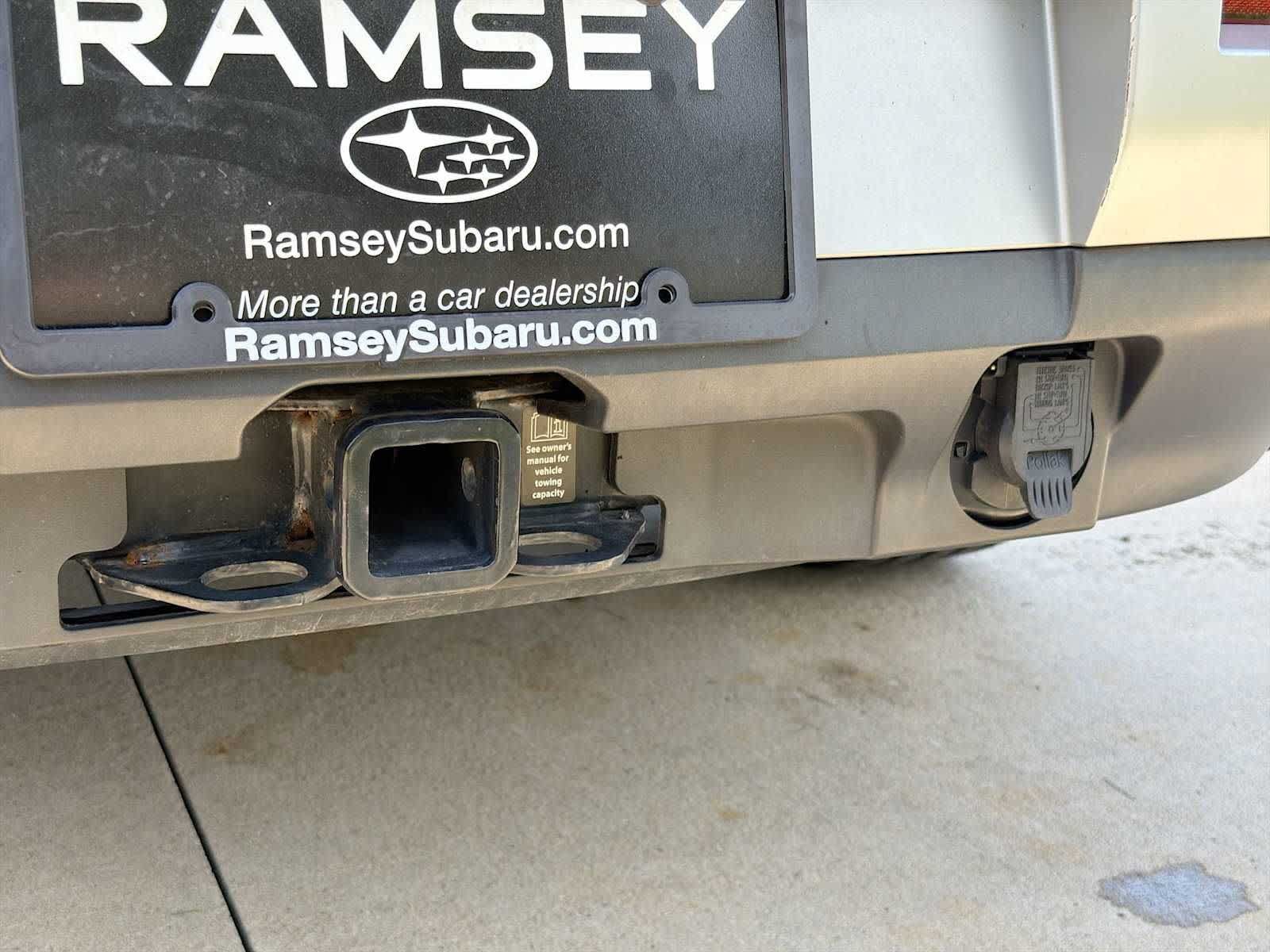 Used 2023 Nissan Pathfinder Platinum AWD/4WD image 31