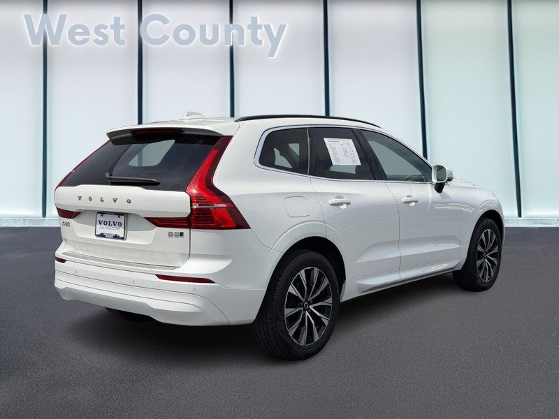 Certified 2023 Volvo XC60 B5 Core AWD/4WD image 4