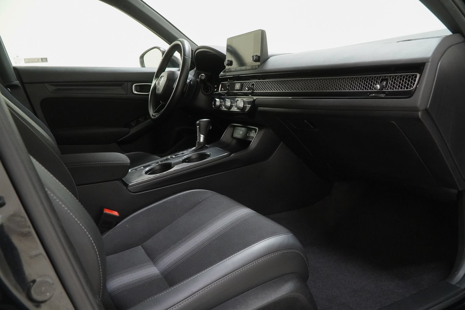 Certified 2024 Honda Civic Sport image 31