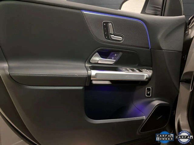 Used 2023 Mercedes-Benz EQB 300 4MATIC w/ Pinnacle Package image 17