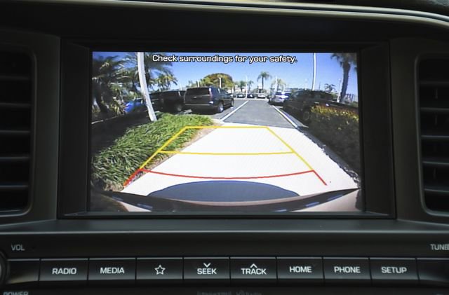 Used 2020 Hyundai Elantra Value Edition FWD image 16
