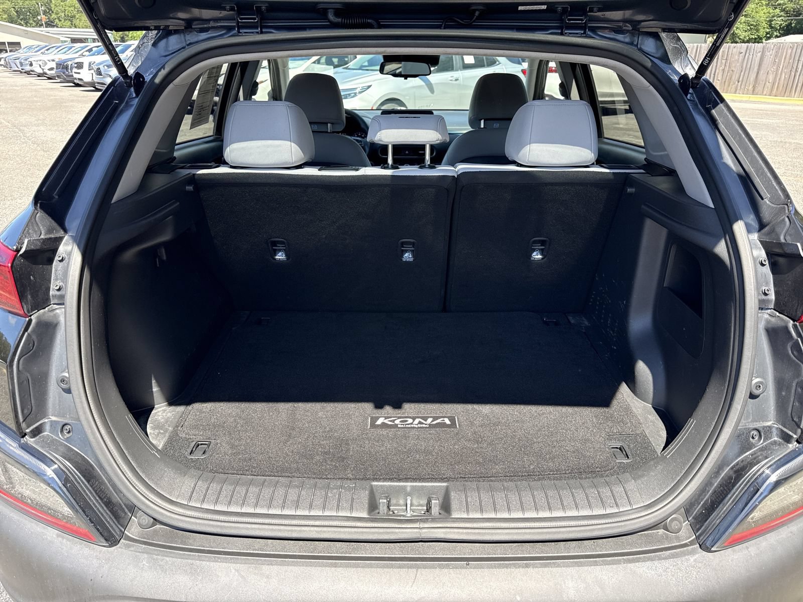 Used 2022 Hyundai Kona SEL FWD image 27