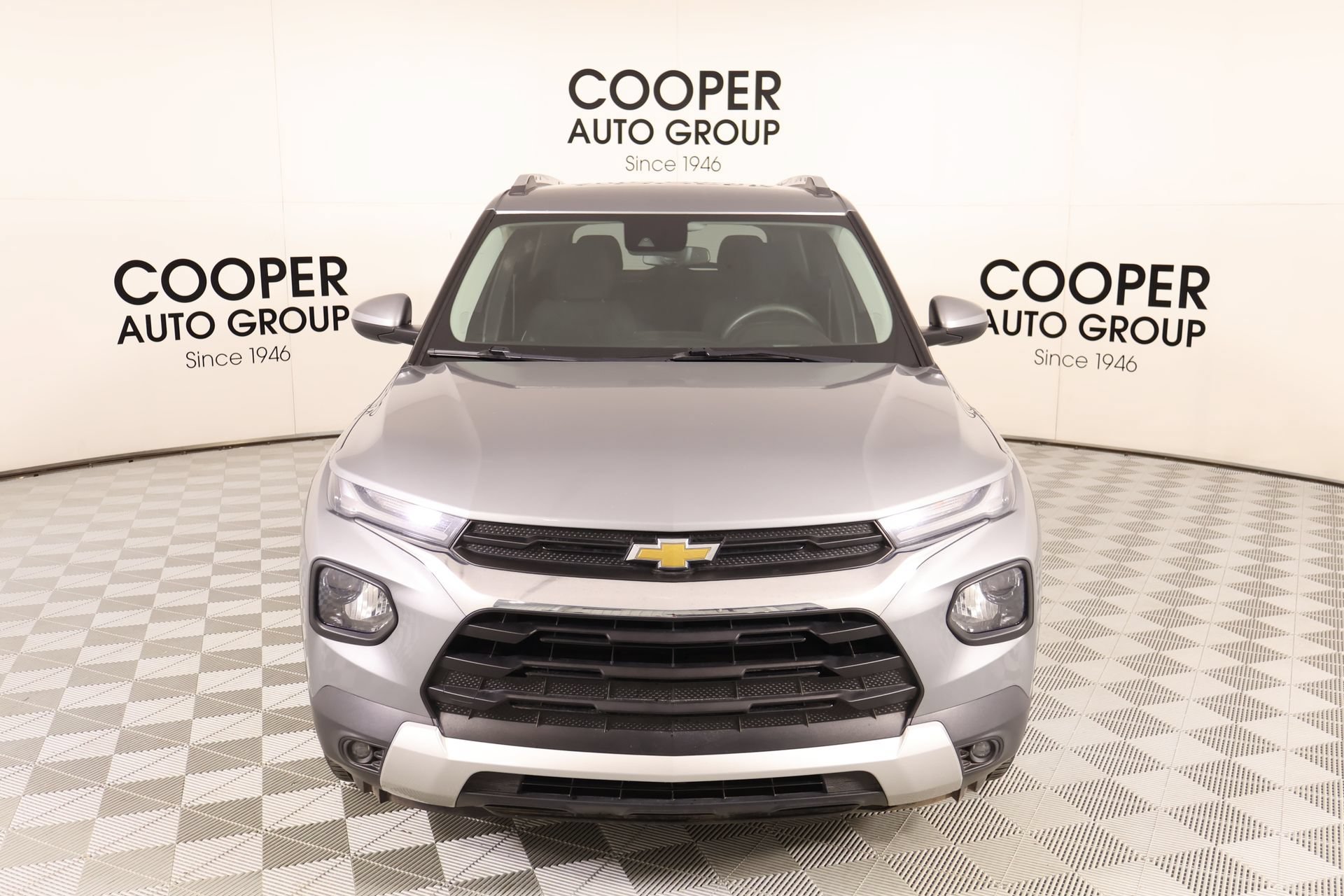 Used 2023 Chevrolet TrailBlazer LT FWD image 9
