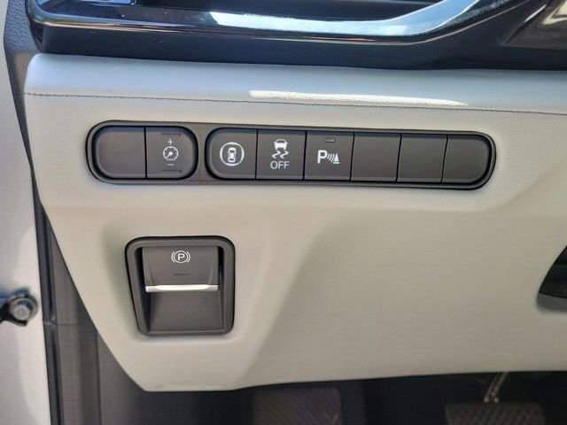 Certified 2023 Acura MDX FWD w/ Technology Package image 11