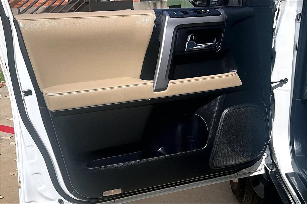 Used 2017 Toyota 4Runner SR5 RWD image 24
