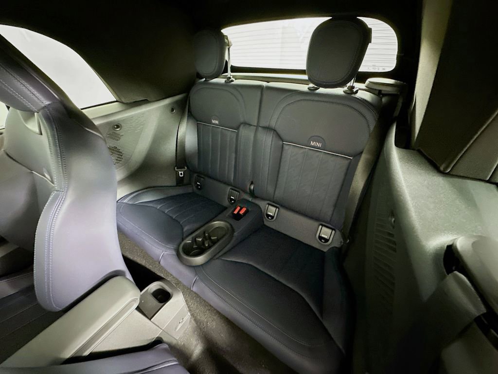 Certified 2025 MINI Cooper S FWD image 17