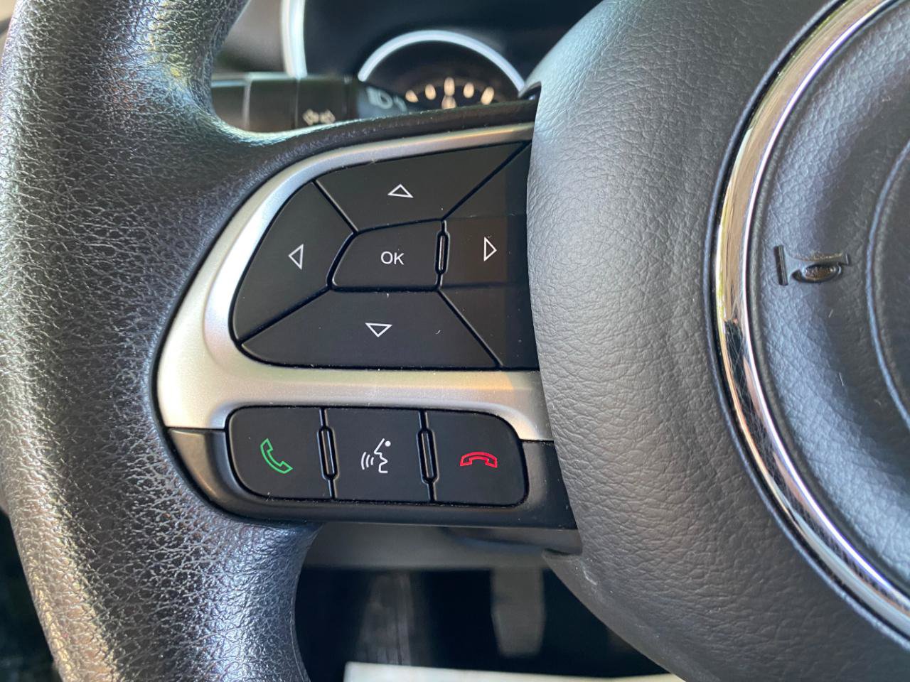 Used 2018 Jeep Compass Sport AWD/4WD image 56