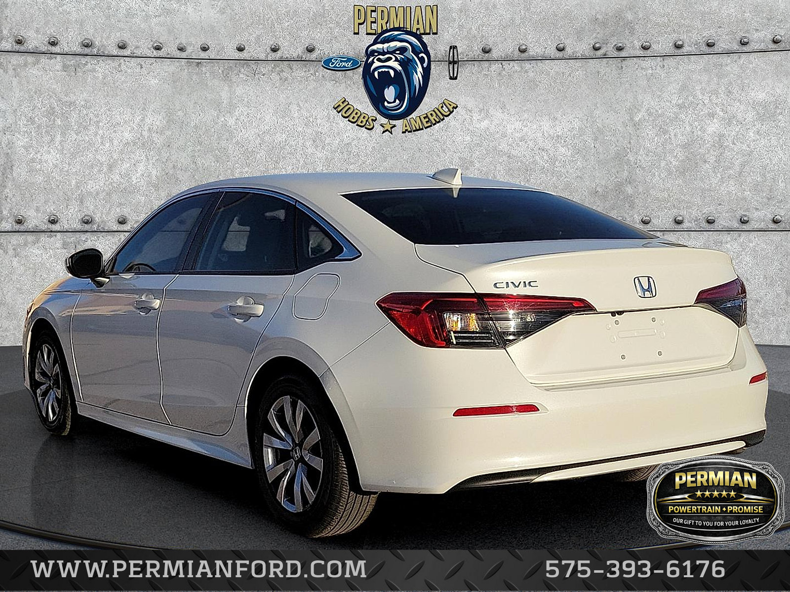 Used 2023 Honda Civic LX image 3