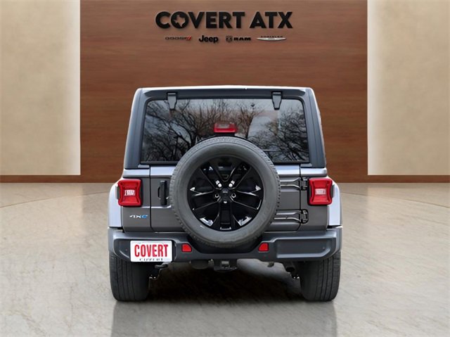 Used 2021 Jeep Wrangler Unlimited Sahara w/ Safety Group image 4