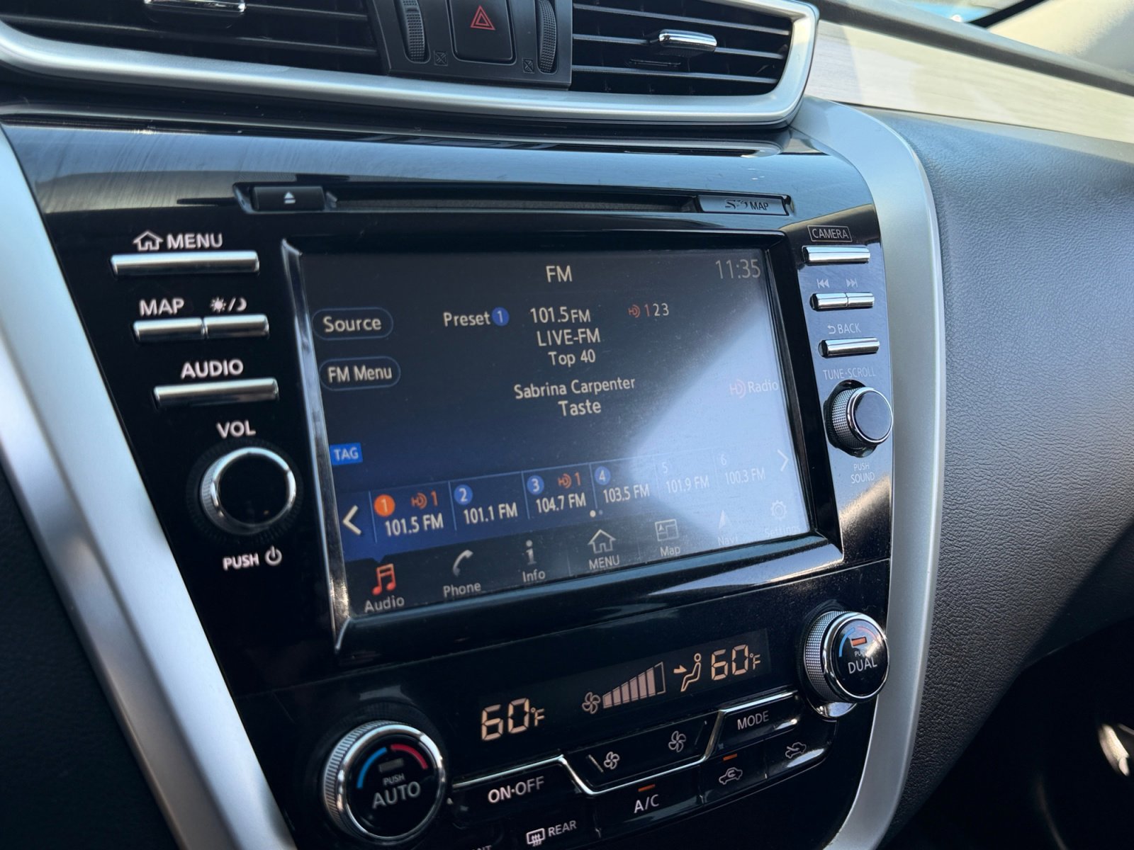 Used 2017 Nissan Murano S w/ Navigation Package image 26