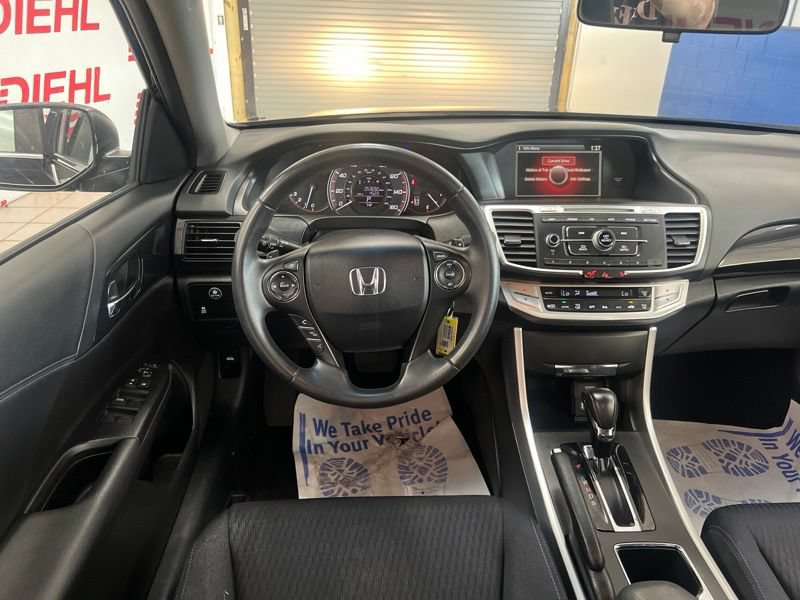 Used 2013 Honda Accord Sport image 28