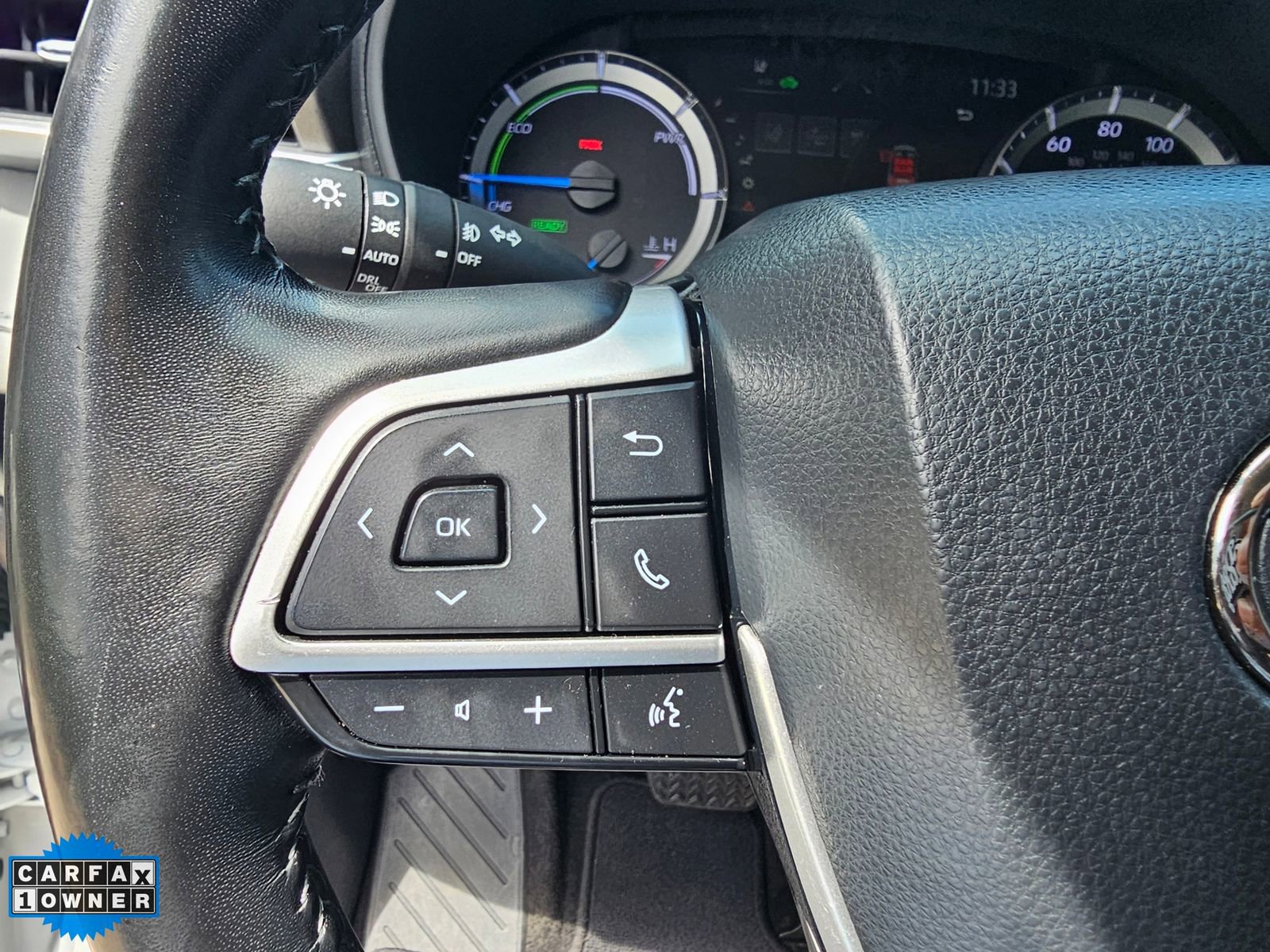 Used 2023 Toyota Highlander LE AWD/4WD image 15