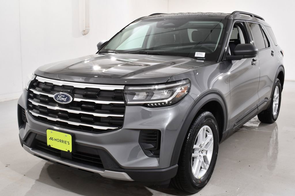 New 2026 Ford Explorer Active AWD/4WD image 2