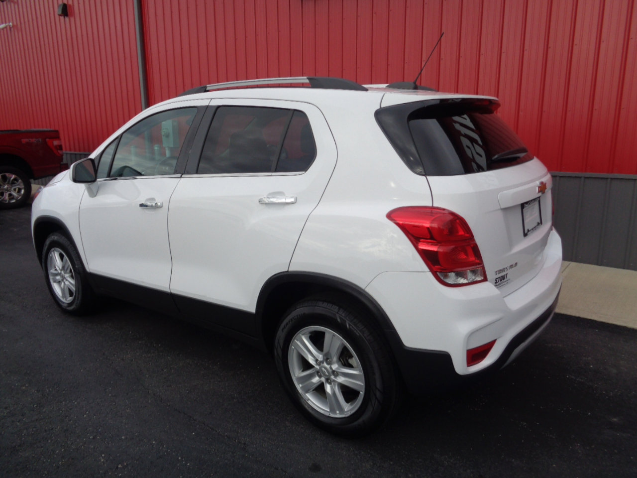 Used 2019 Chevrolet Trax LT w/ LT Convenience Package AWD/4WD image 7