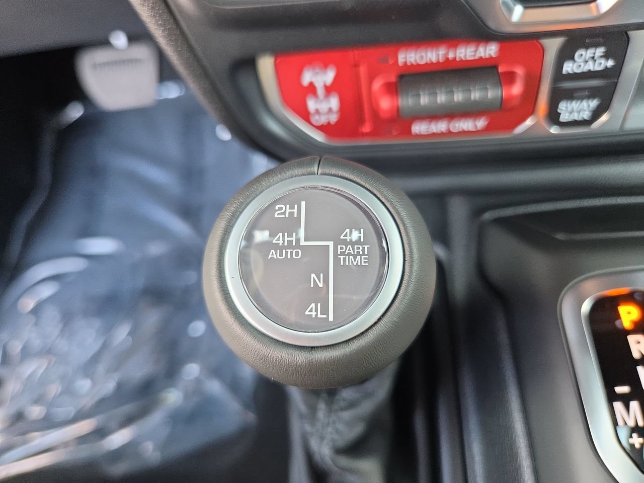 New 2027 Jeep Wrangler Unlimited Rubicon AWD/4WD image 12