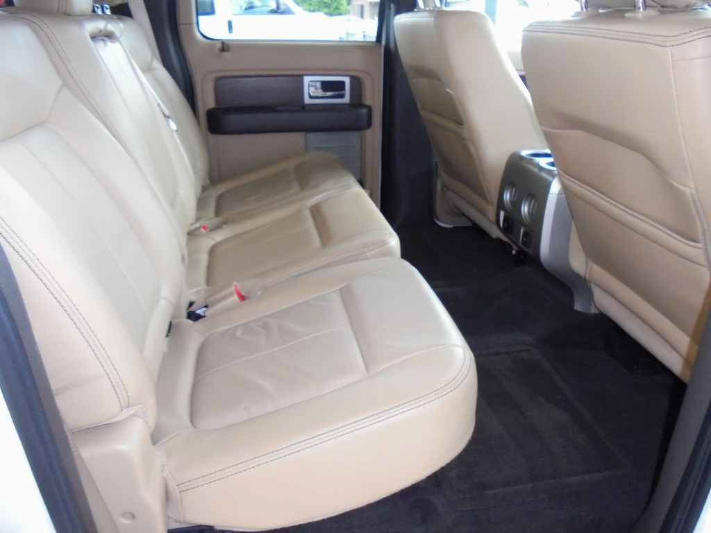 Used 2014 Ford F150 Lariat w/ Lariat Chrome Package AWD/4WD image 10