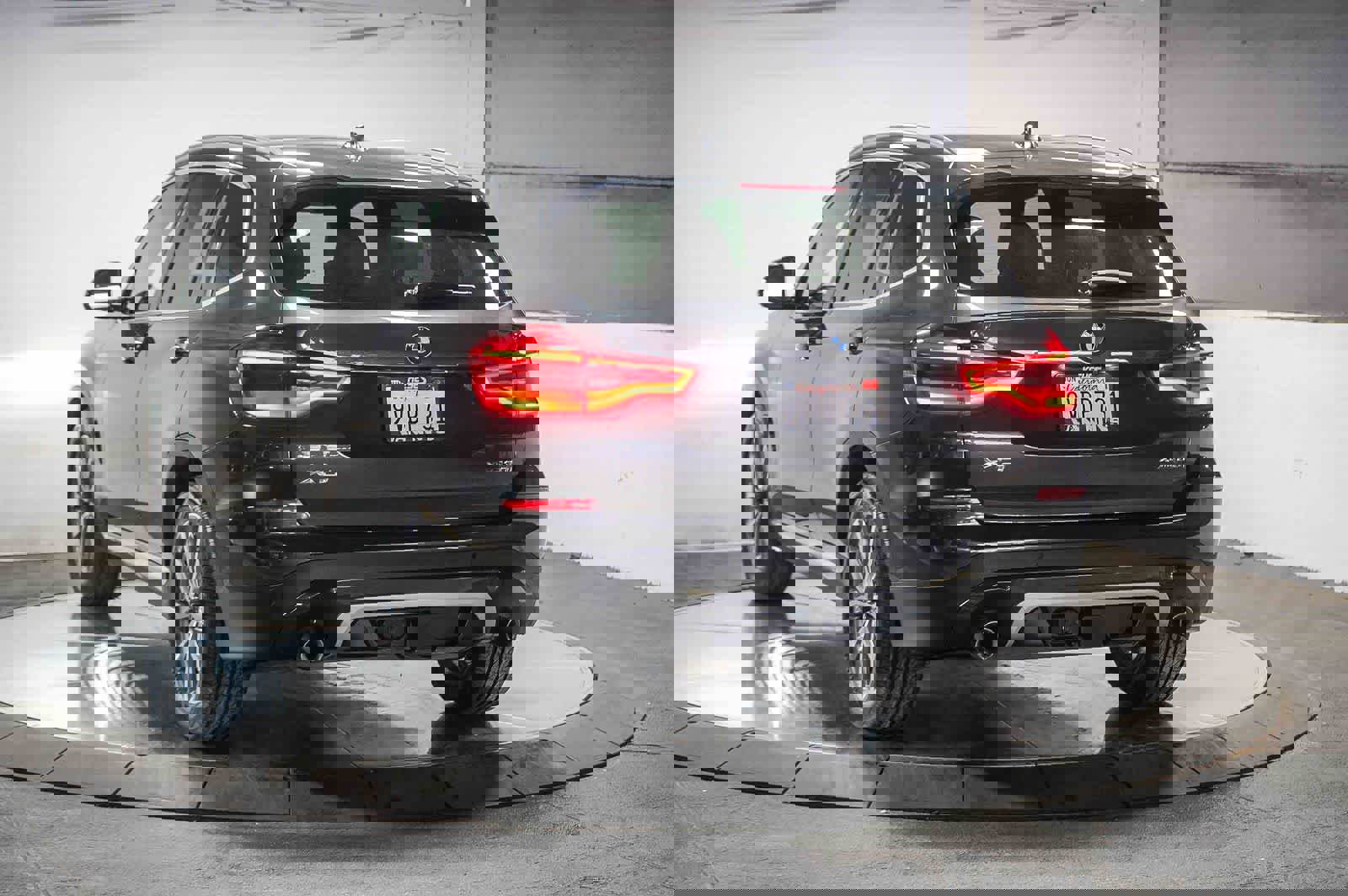 Used 2019 BMW X3 xDrive30i w/ Executive Package image 4