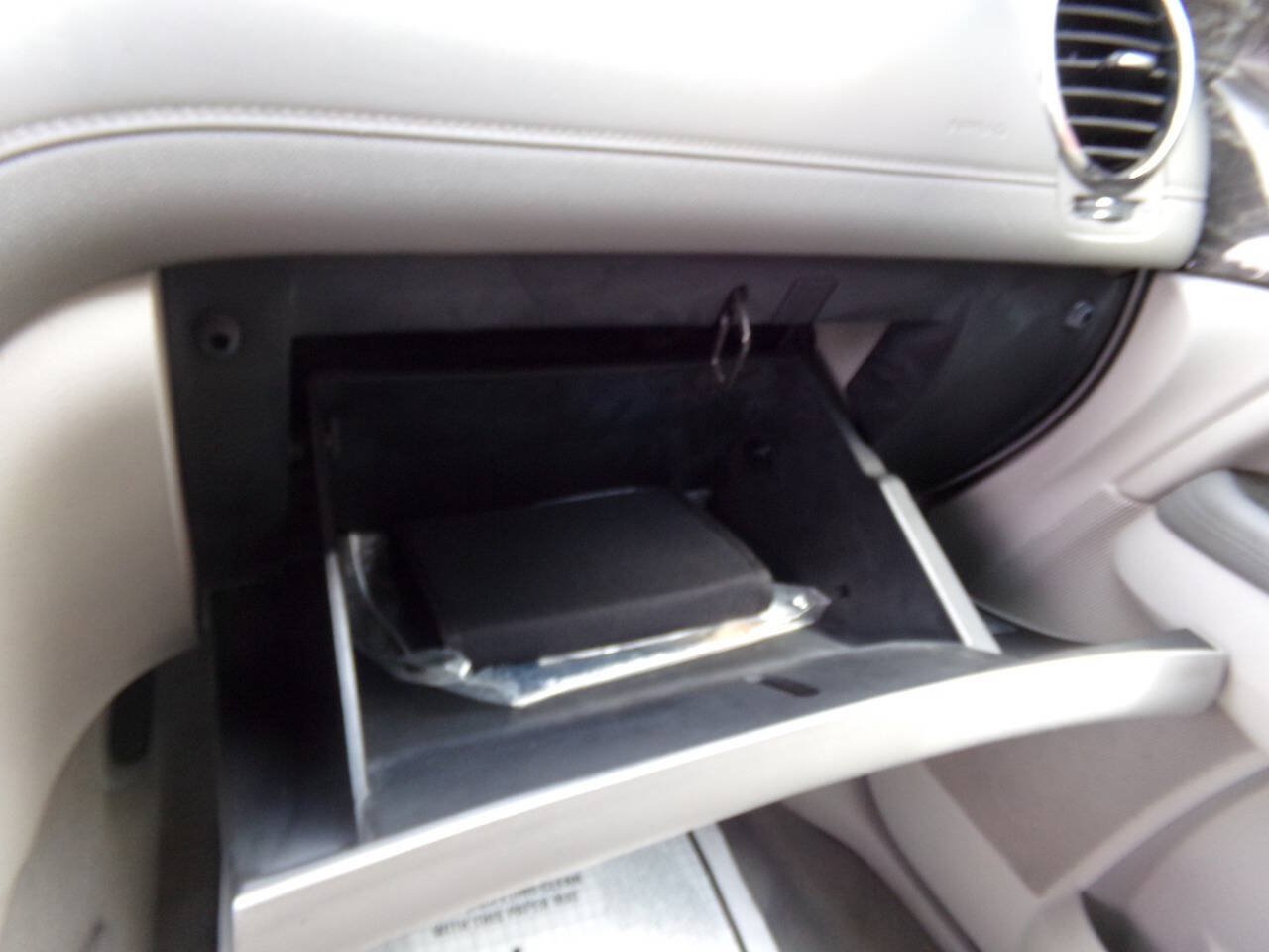 Used 2014 Buick Enclave Premium FWD image 36