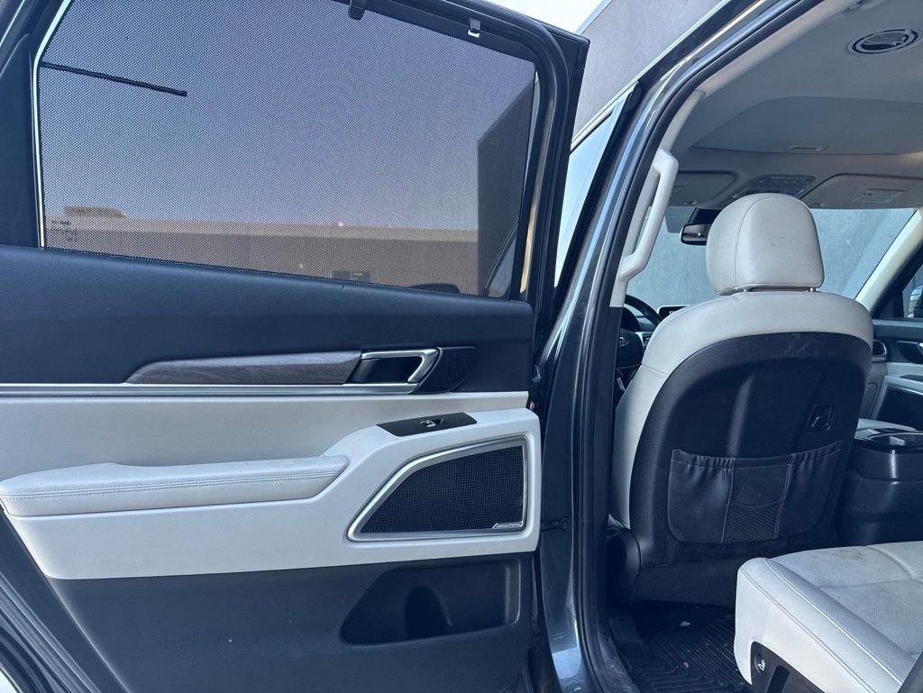 Used 2020 Kia Telluride SX w/ Towing Package FWD image 13