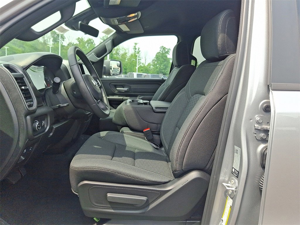 New 2025 RAM 1500 Tradesman w/ Night Edition image 9