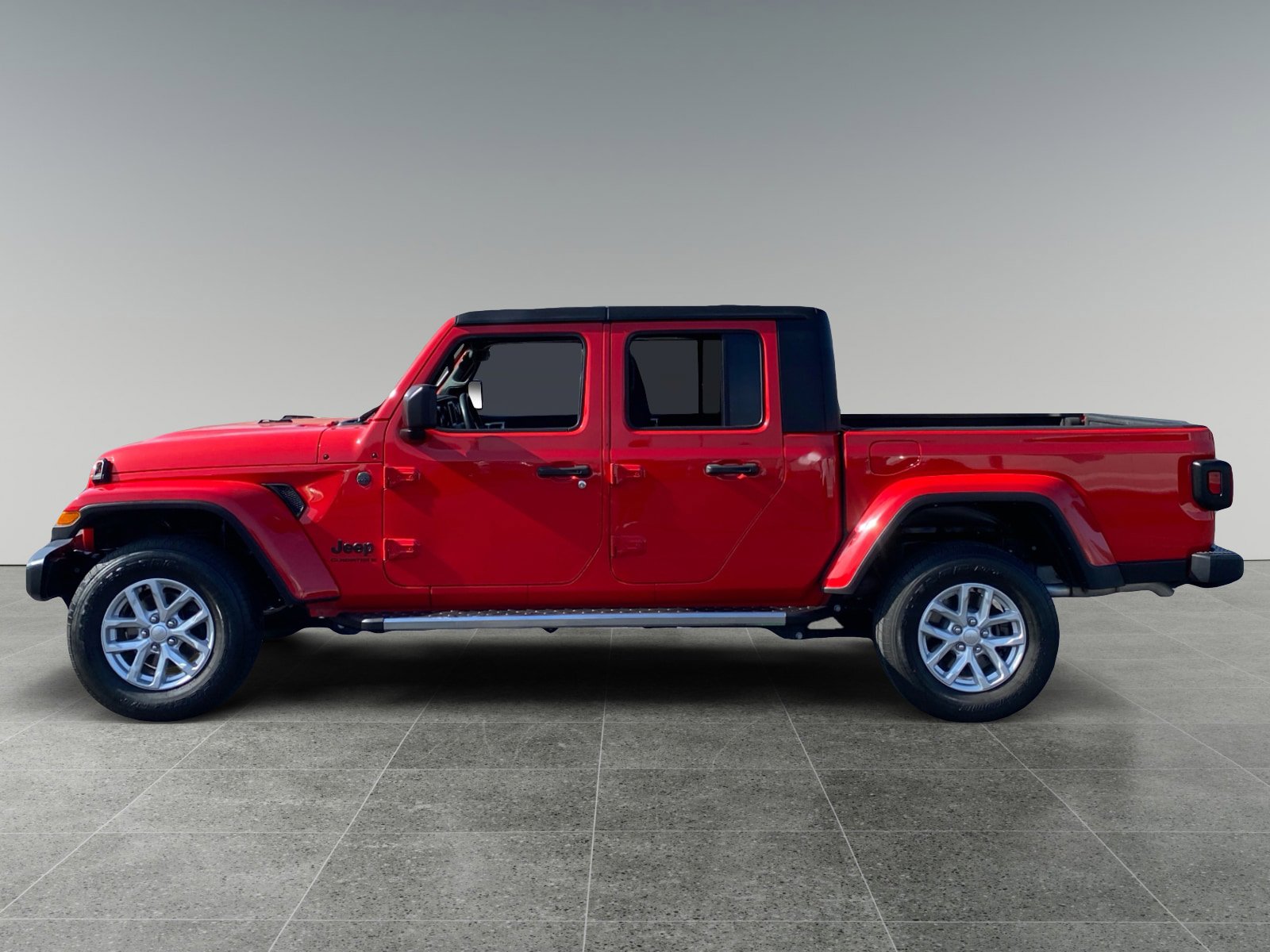 Used 2023 Jeep Gladiator Sport AWD/4WD image 2